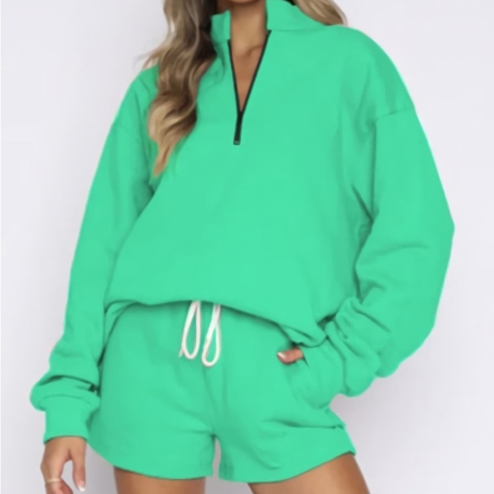 Two piece zipper sweater set